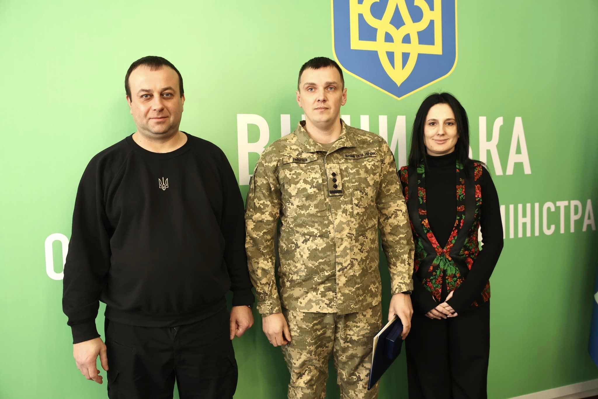 Новини Вінниці - фото з Захисників, медиків та волонтерів Вінниччини відзначили державними нагородами