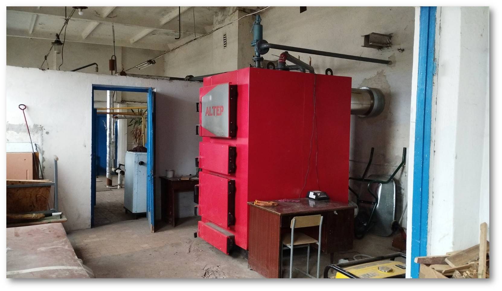 Новини Тернополя - фото з Котельні шкільних закладів на Чортківщині переводять на опалення дровами