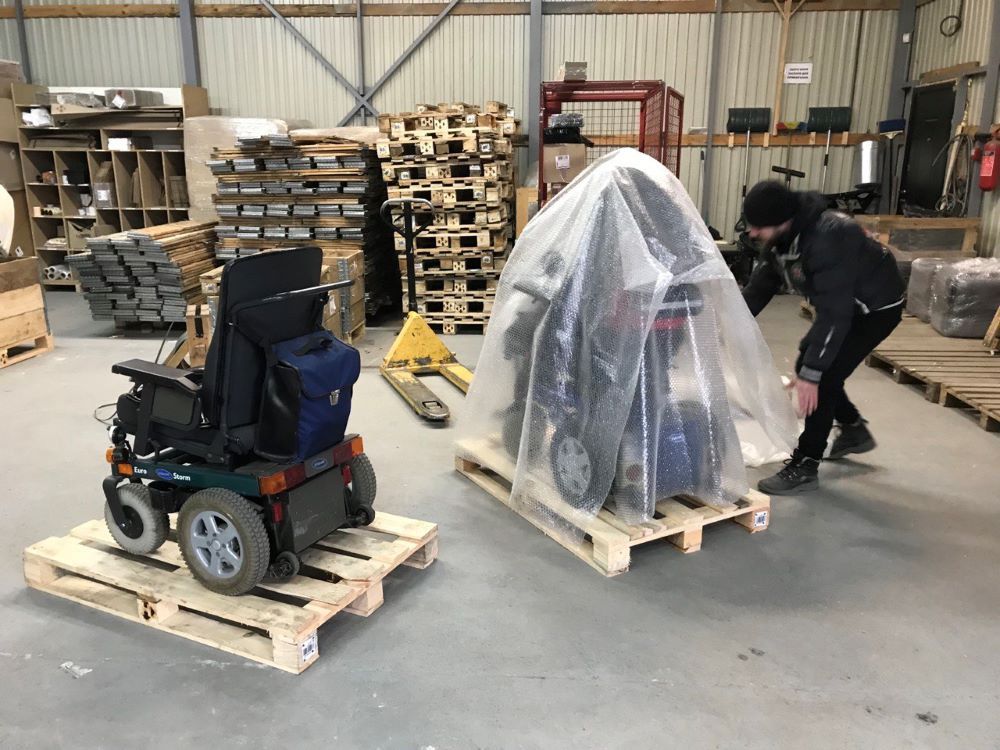 Новини Вінниці - фото з Де взяти візок для пораненого? «Бойові бджілки» шукають партнерів для нового проекту