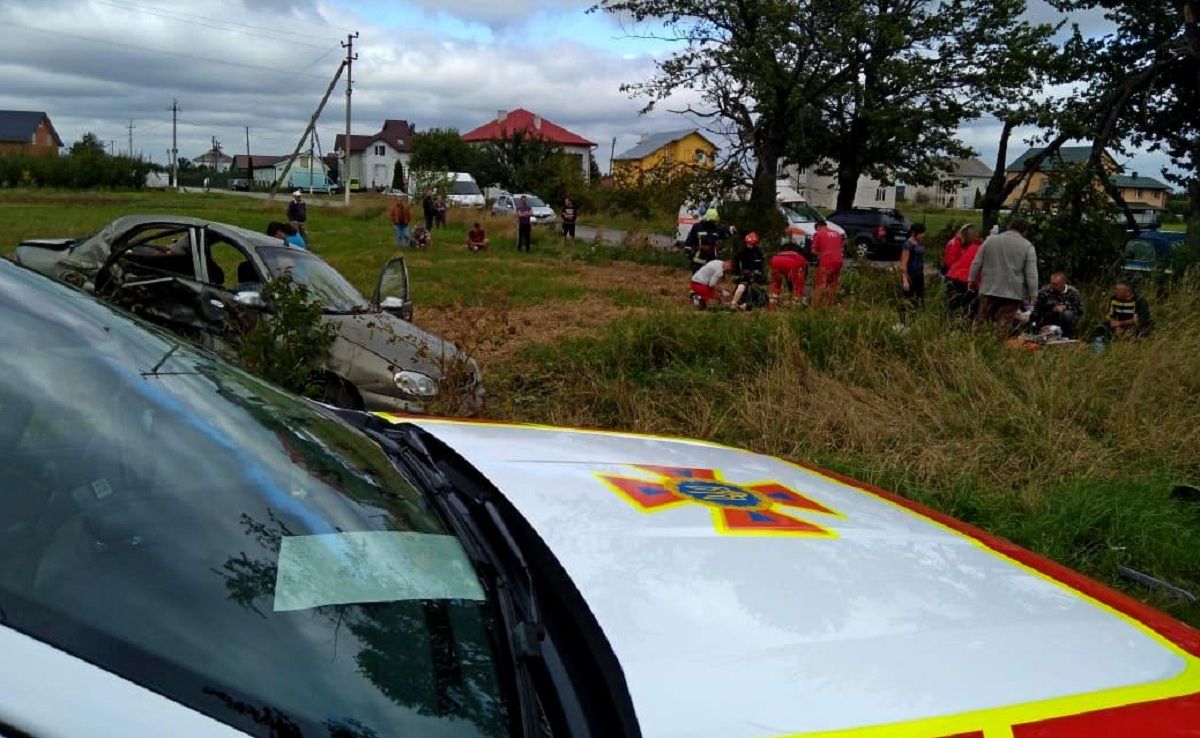 Новини Тернополя - фото з Аварія на Тернопільщині: покалічились дружина і внук, а сусідка померла у лікарні. Як суд покарав водія?