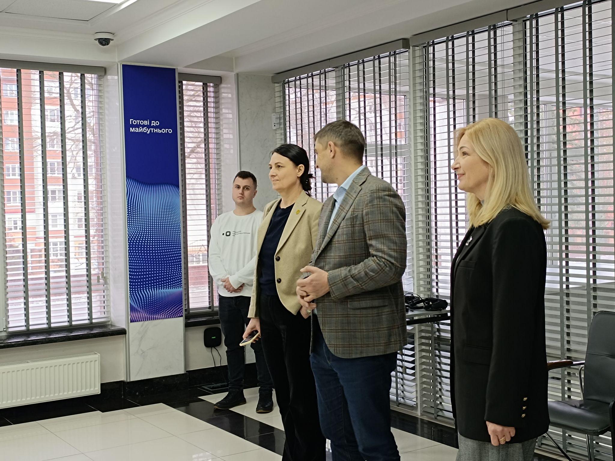 Новини Тернополя - фото з Чи пристосована Тернопільщина для людей з інвалідністю – що каже уповноважена Президента?