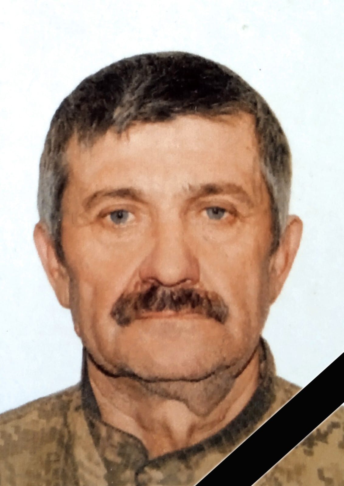 Новини Хмельницького - фото з Загинули військові з Хмельниччини: Сергій Ступницький, Сергій Кузема, Олександр Вербило Возможно, это изображение 1 человек