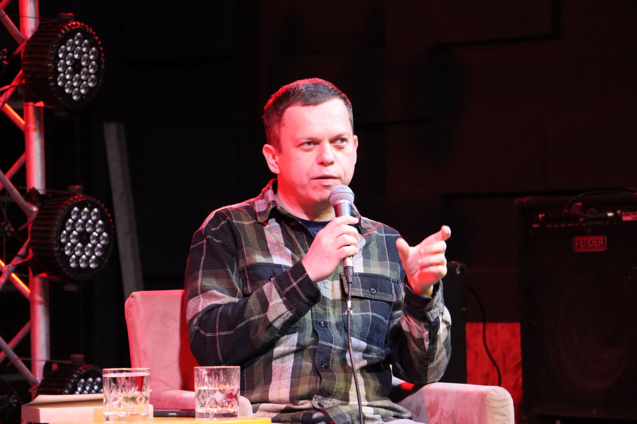 Новини Тернополя - фото з «Найкраща книжка про Каміно»: як пройшла презентація Максима Беспалова у Тернополі?