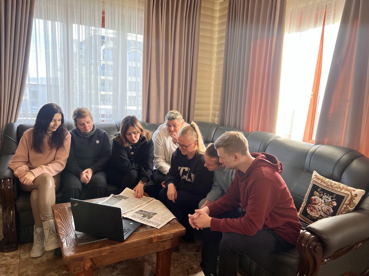 Новини Тернополя - фото з Чверть століття ваші надійні друзі та помічники: газеті «RIA плюс» виповнюється 25 років