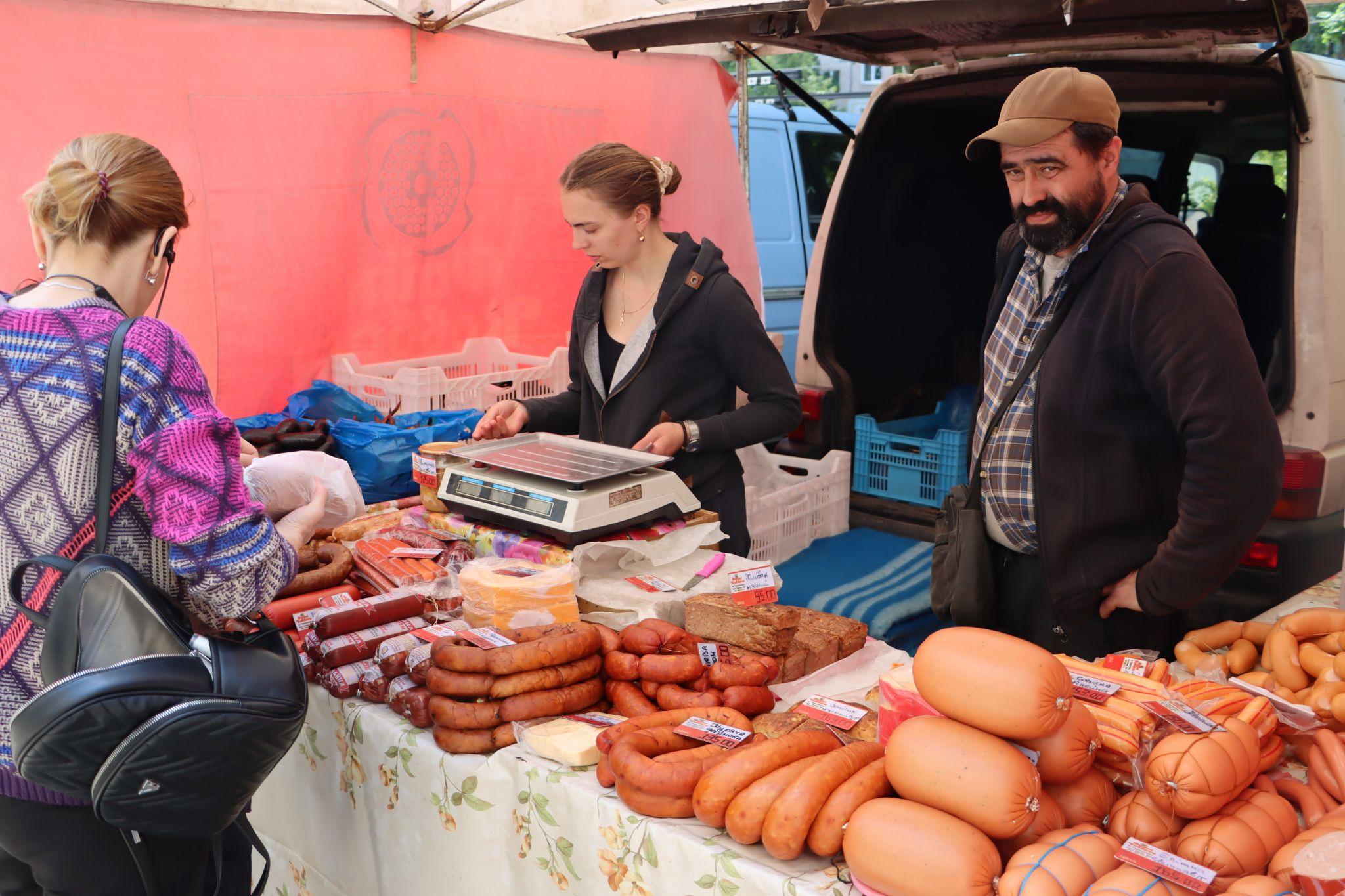 Новини Тернополя - фото з Що продають на сільськогосподарському ринку у Тернополі: дивіться ціни