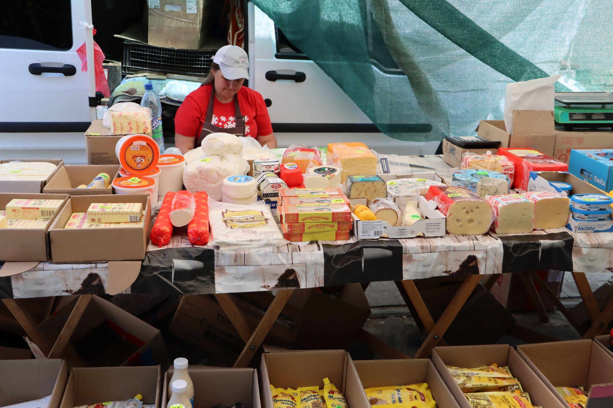 Новини Тернополя - фото з Що продають на сільськогосподарському ринку у Тернополі: дивіться ціни