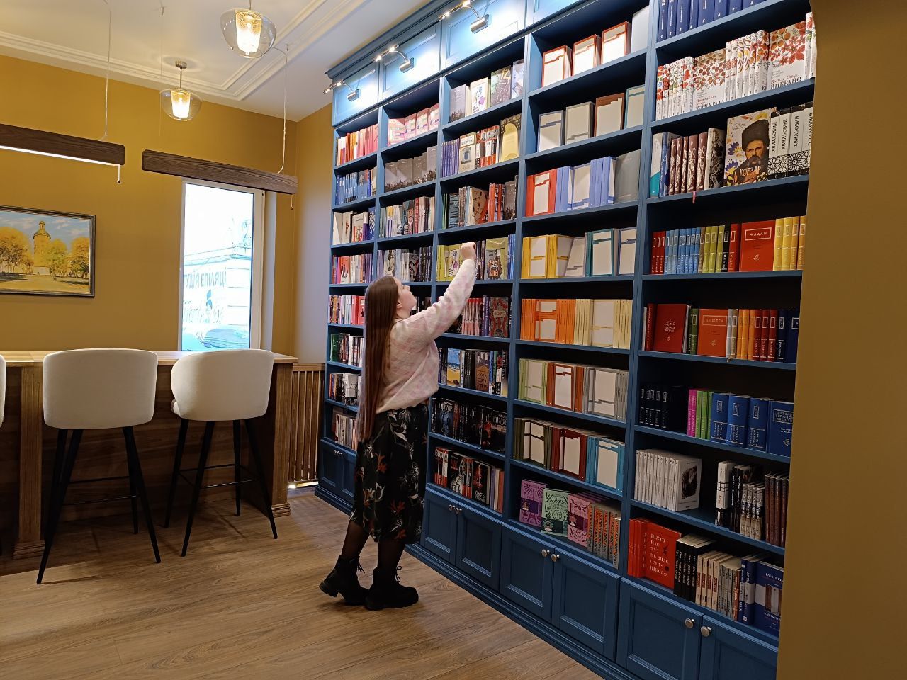 Новини Вінниці - фото з «Це буде більше ніж книгарня». Як рідні полеглого воїна Миколи Рачка здійснили його мрію?