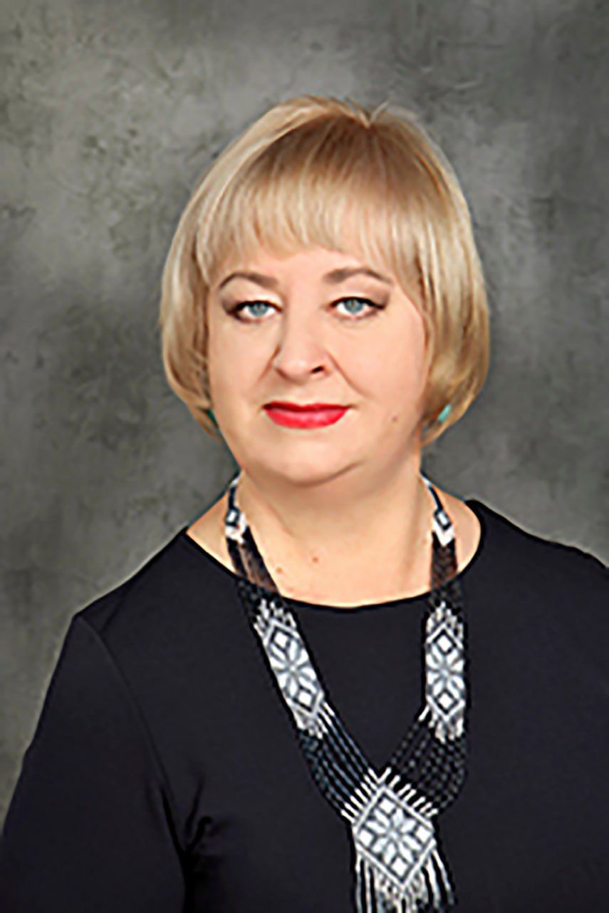 Новини Житомира - фото з Вітаємо актрису Тетяну Вікарчук з нагоди відзначення 40-річного безперервного стажу роботи в Житомирському академічному обласному театрі ляльок