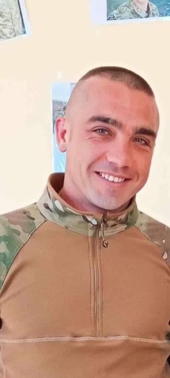 Новини Хмельницького - фото з Загиблому десантнику з Хмельниччини просять надати звання Героя України