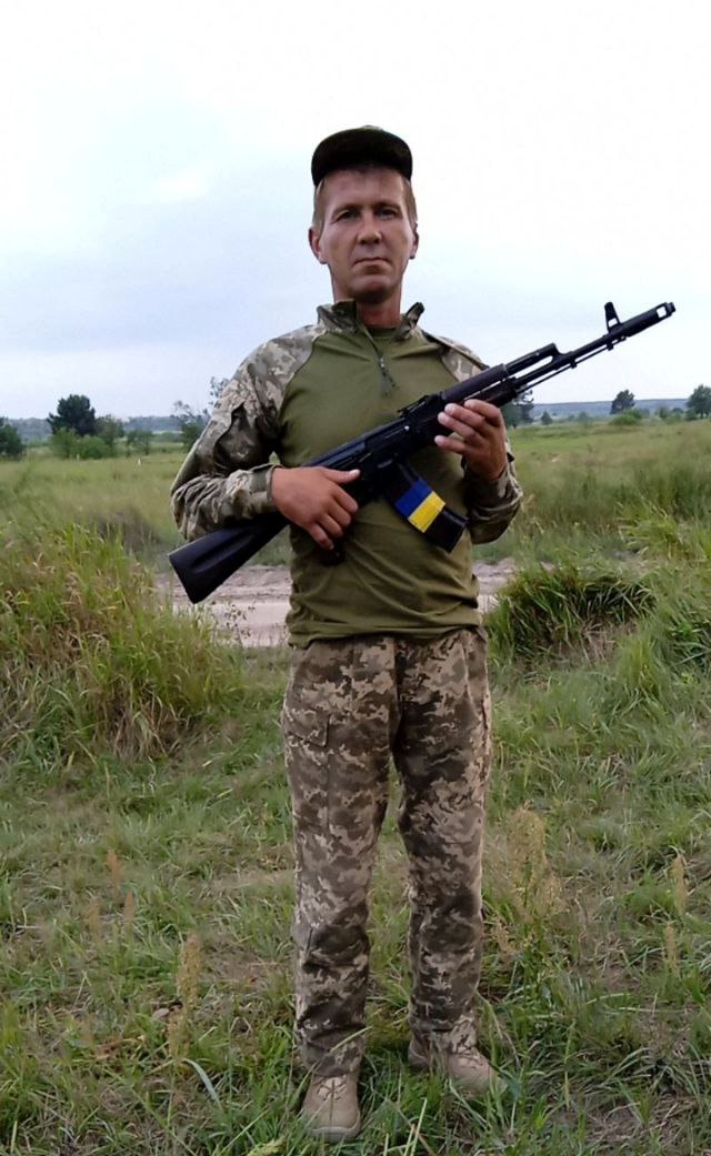 На зображенні може бути: 1 особа