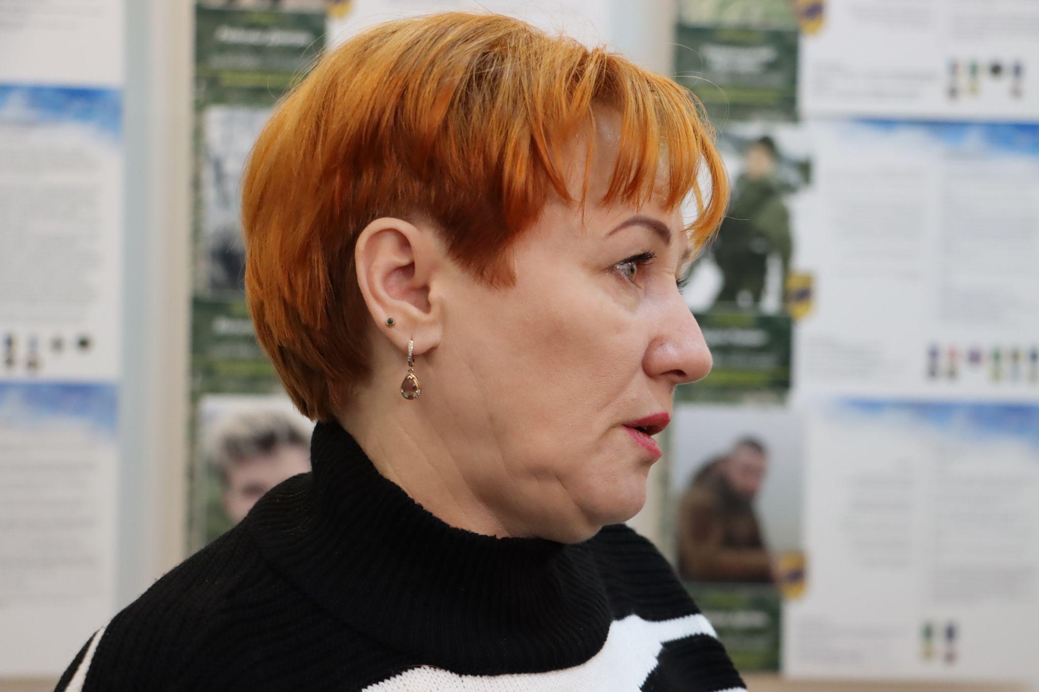 Новини Тернополя - фото з Мешканці Тернополя можуть відвідати виставку про «янголів Маріуполя» (Репортаж)