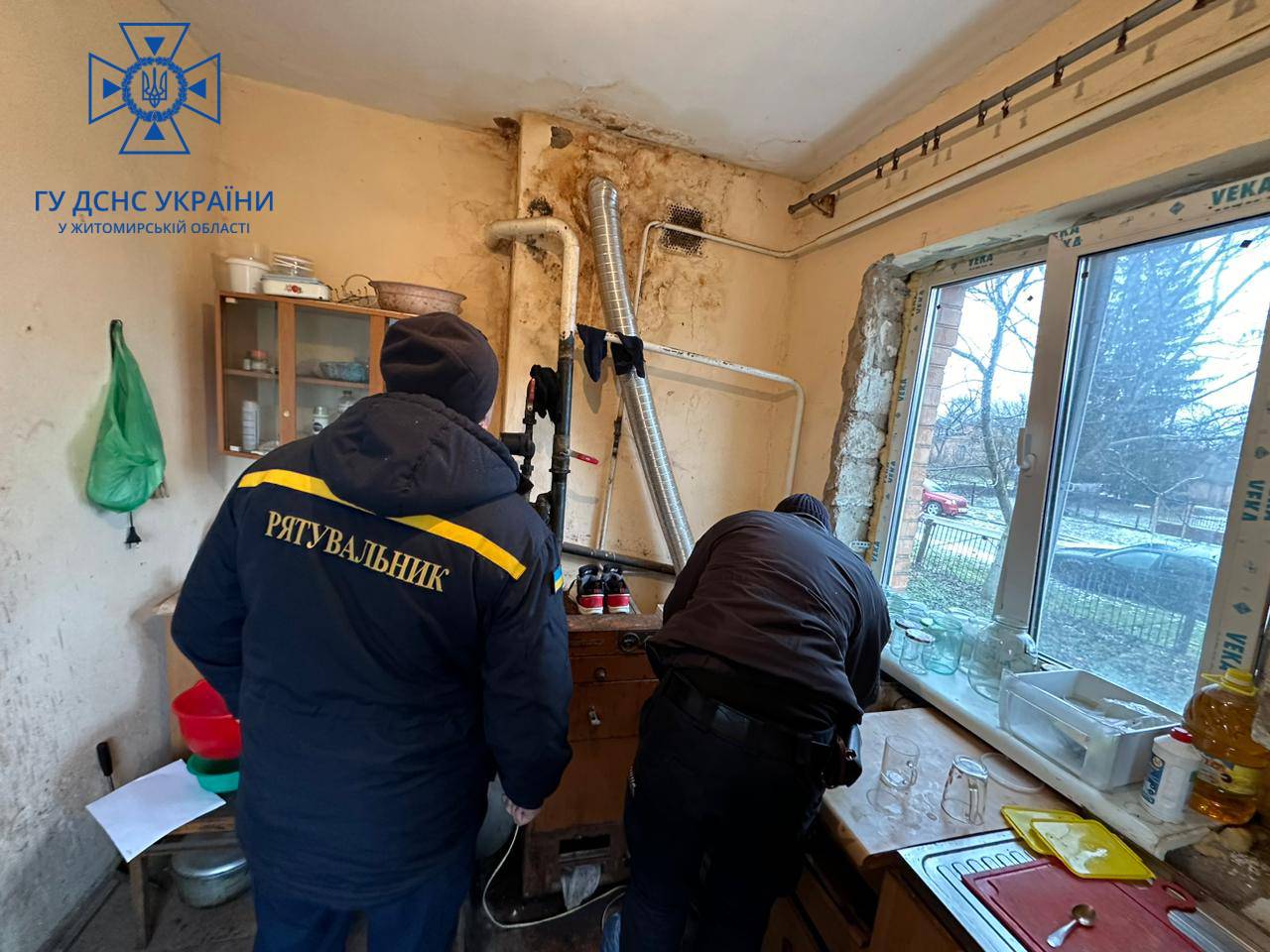 Новини Житомира - фото з Трагедія на Бердичівщині: відразу семеро працівників агрофірми загинули в будинку від отруєння чадним газом