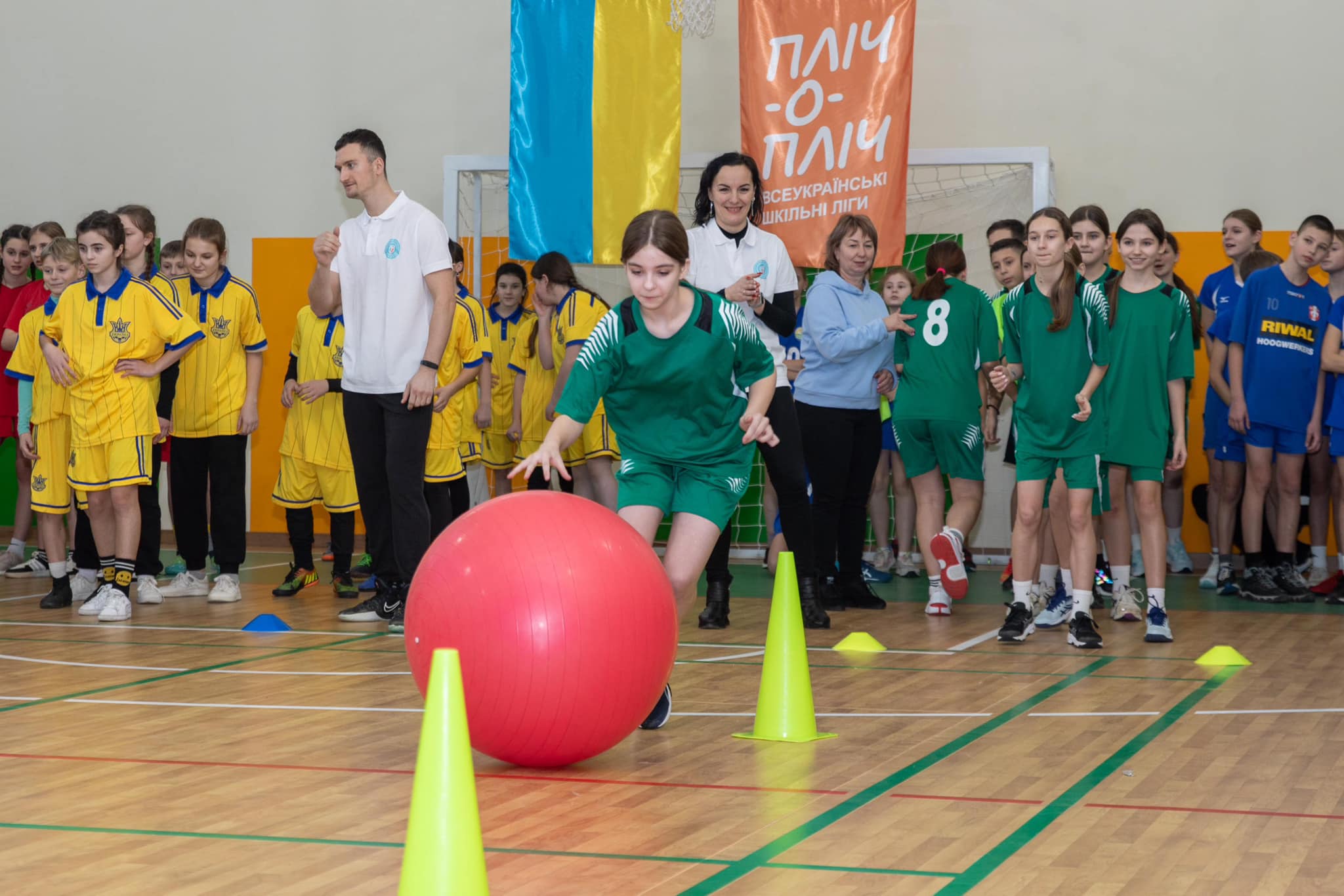 Новини Тернополя - фото з Найсильніша людина Європи та призер з армреслінгу відвідали Тернопільщину