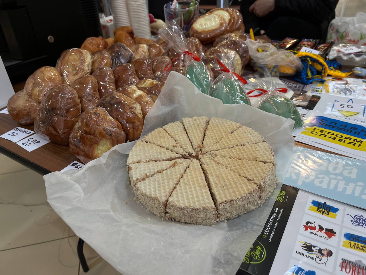 Новини Тернополя - фото з Волонтери Тернополя мають зібрати понад мільйон на автівки та дрони для ЗСУ