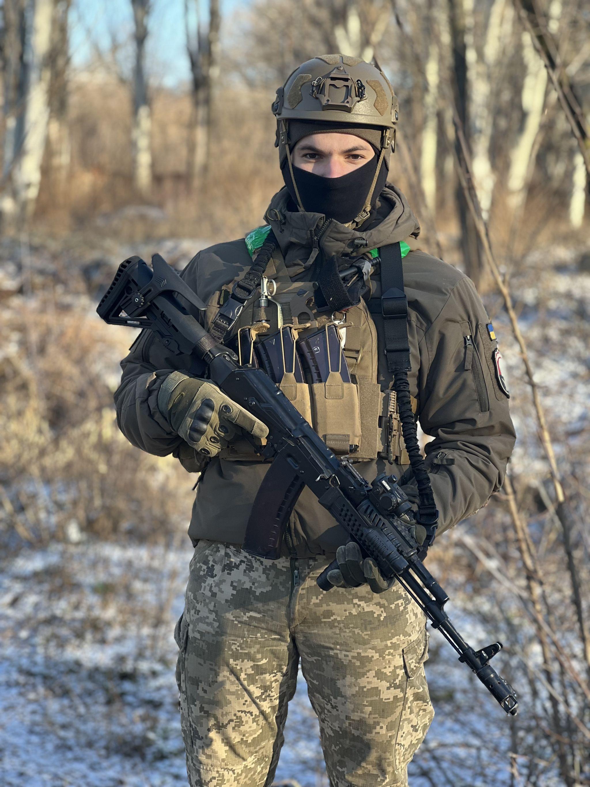 Новини Вінниці - фото з Рятував пораненого побратима і підірвався на міні. Історія сапера Євгена Савченка