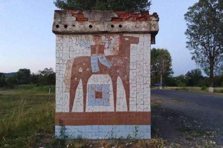 Новини Хмельницького - фото з Студент з Хмельниччини займається збереженням мозаїчних автобусних зупинок