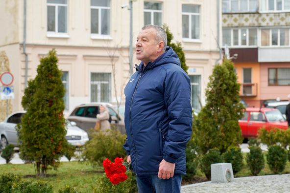 Новини Житомира - фото з У Житомирі вшанували воїнів-інтернаціоналістів та нинішніх захисників і захисниць України