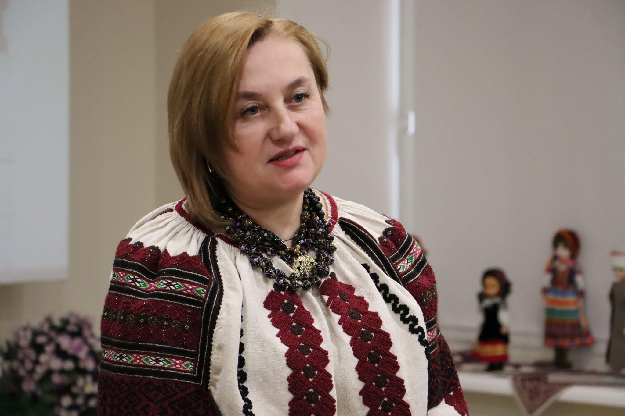 Новини Тернополя - фото з У Тернополі показали «Рушник Волі», який шість місяців вишивали 300 людей (РЕПОРТАЖ)