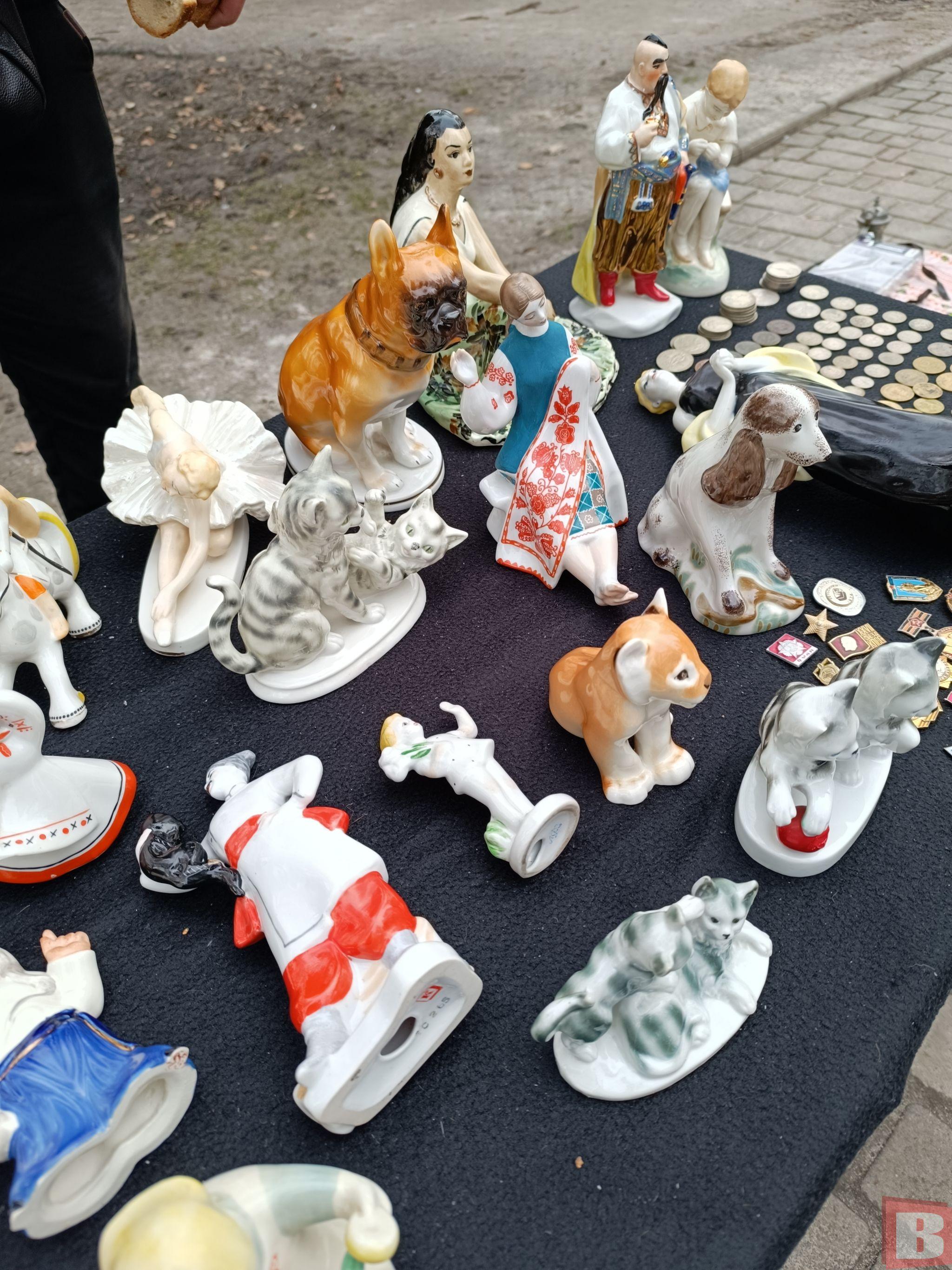 Новини Хмельницького - фото з «Блошиний» ринок у Хмельницькому: що продають і за скільки