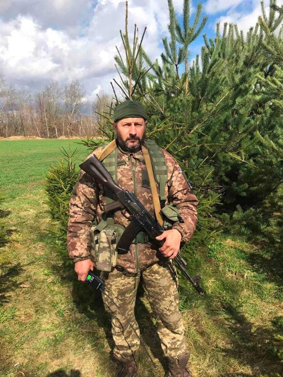 Новини Вінниці - фото з «Втома людей чи байдужість». Захисник ледве зібрав голоси на присвоєння звання Героя батьку