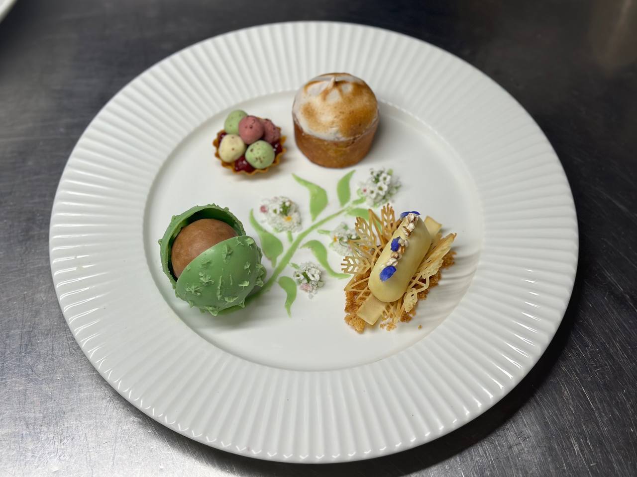 Новини Тернополя - фото з Студент техуніверситету взяв участь у найбільшому міжнародному конкурсі кулінарного мистецтва