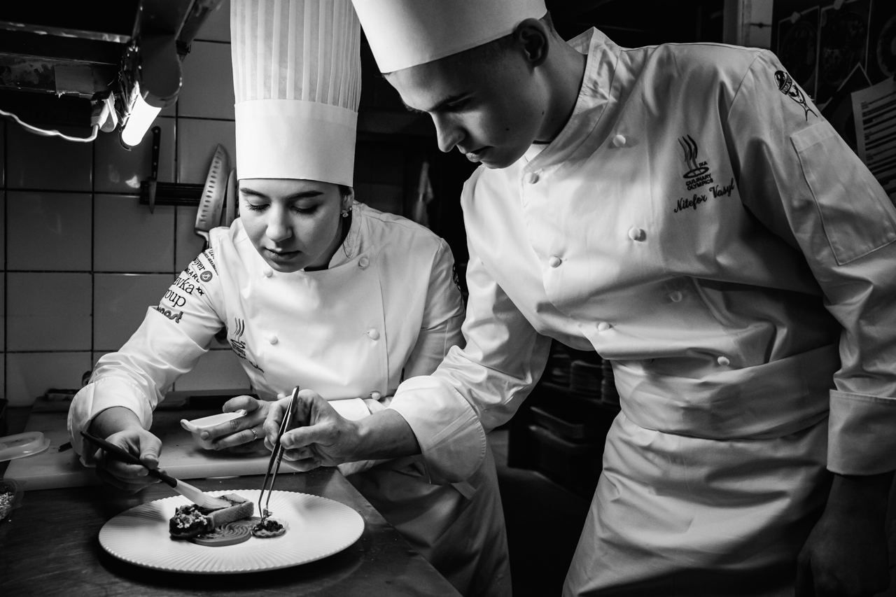 Новини Тернополя - фото з Студент техуніверситету взяв участь у найбільшому міжнародному конкурсі кулінарного мистецтва