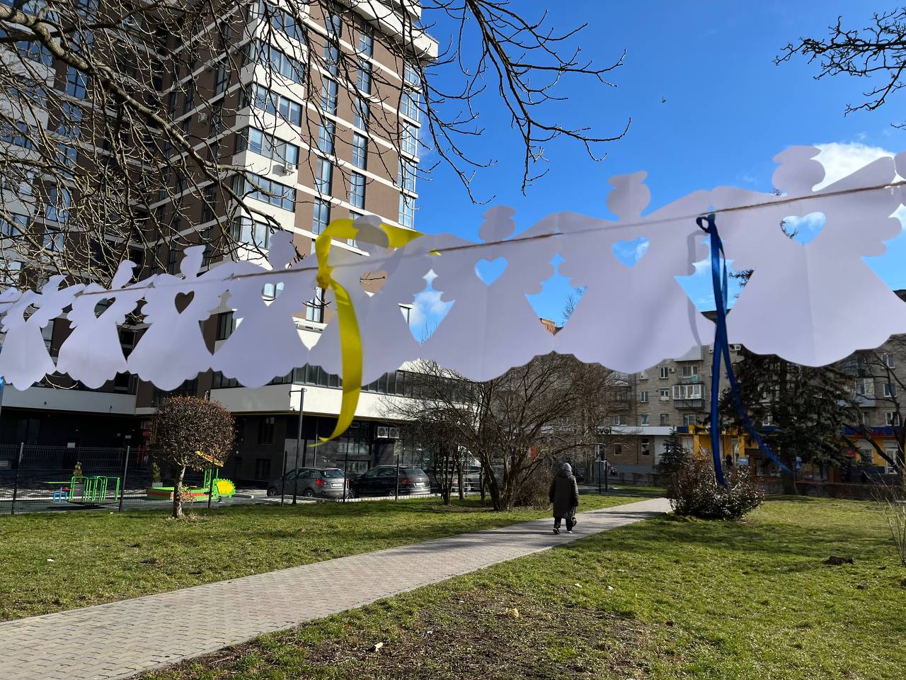 Новини Тернополя - фото з Назавжди у наших серцях! Тернополяни долучились до акції «Ангели пам’яті»