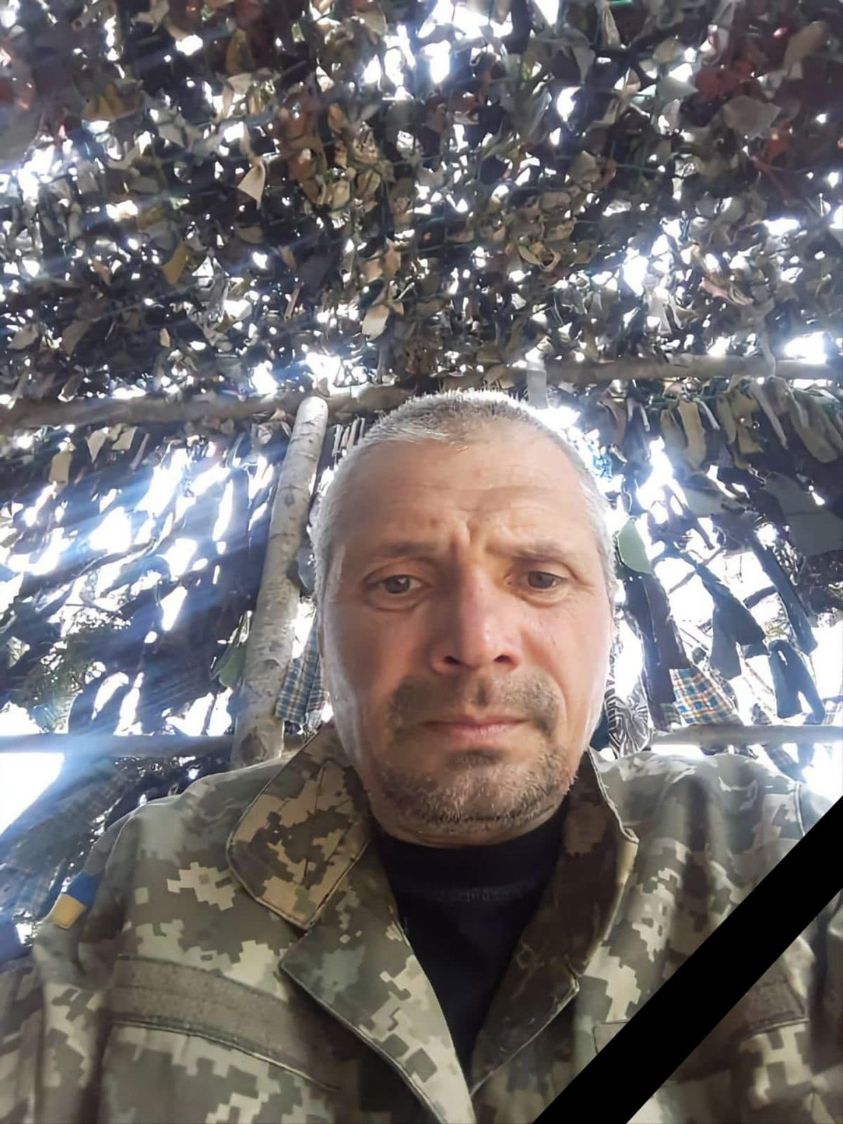 Новини Тернополя - фото з На фронті загинув кременчанин Юрій Нагребельний На зображенні може бути: 1 особа та дерево