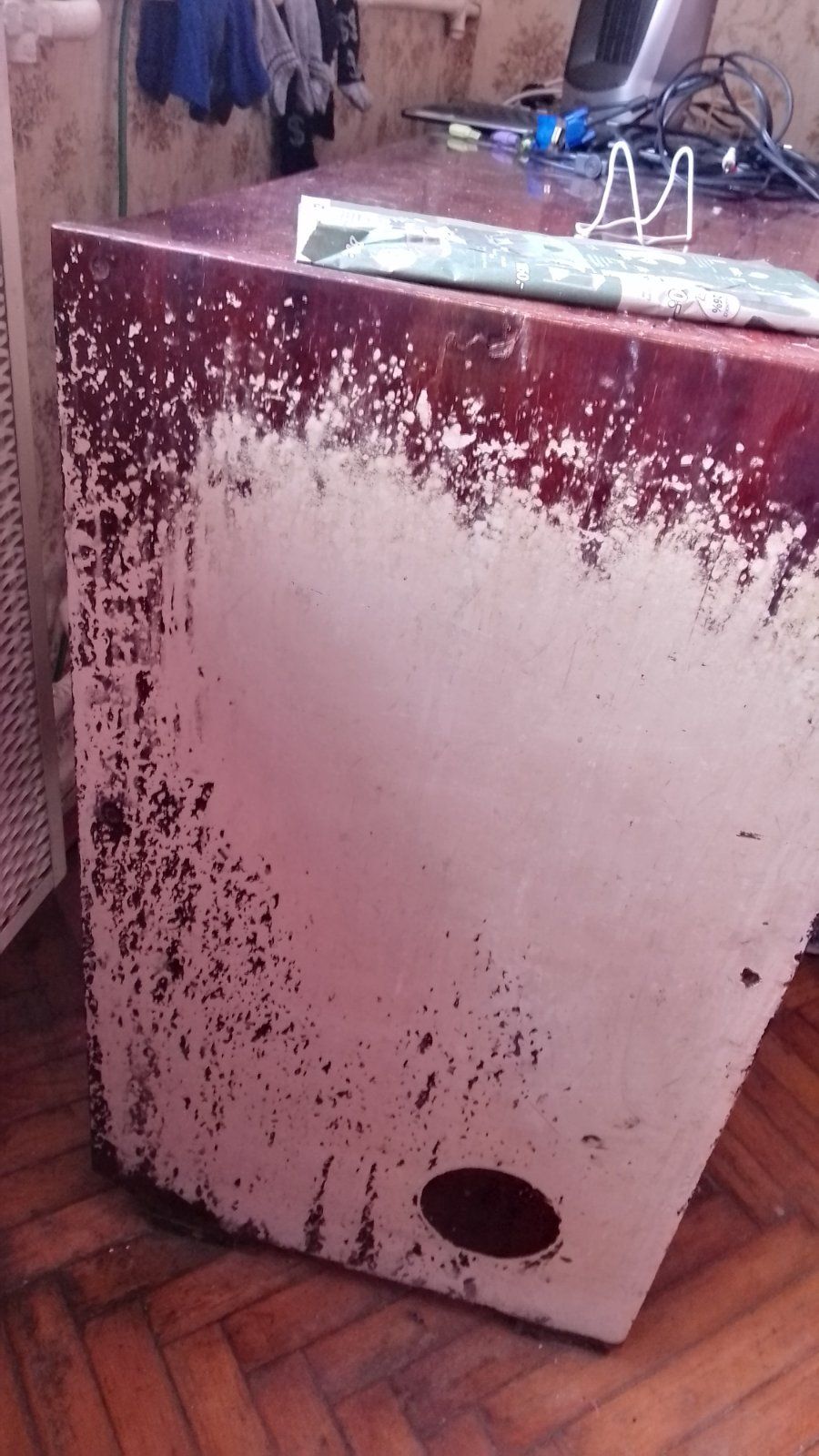 Новини Вінниці - фото з «Ледь не вбило дітей». У будинку порвало теплоакумулятор, впала стеля і два поверхи затопило кип'ятком