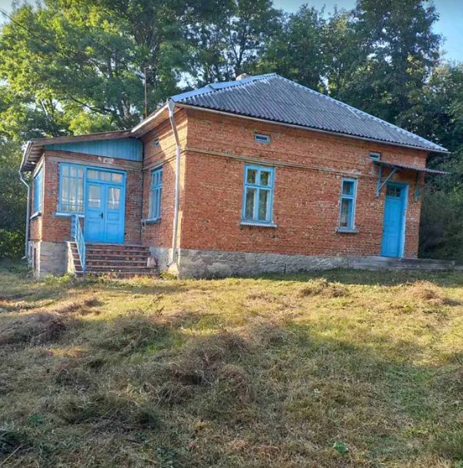 Новини Тернополя - фото з Продають будинки з землею до 5000 доларів: яке недороге житло можна купити у Тернопільській області