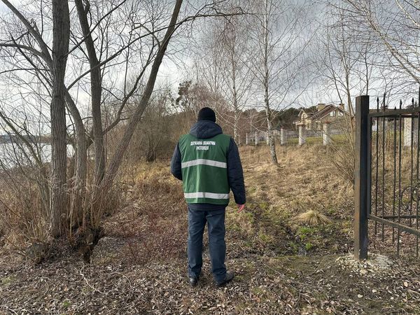 Новини Житомира - фото з Екоінспектори зафіксували обмеження доступу до річки Тетерів у районі гідропарку