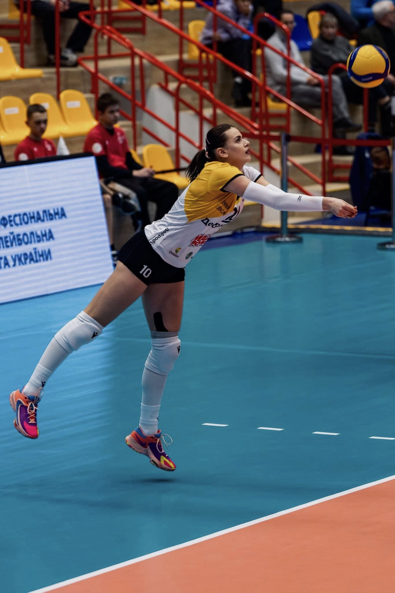 Новини Вінниці - фото з Капітана «Добродія» Валерію Якушеву визнали найкращою волейболісткою Вінниччини