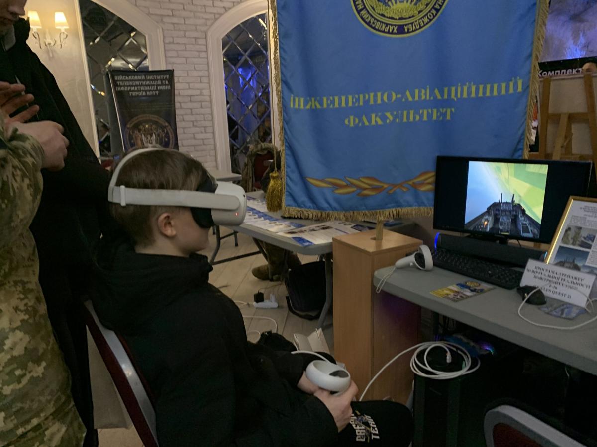 Новини Вінниці - фото з Повісток справді не роздавали. Як у Вінниці пройшов ярмарок військових вакансій від ТЦК