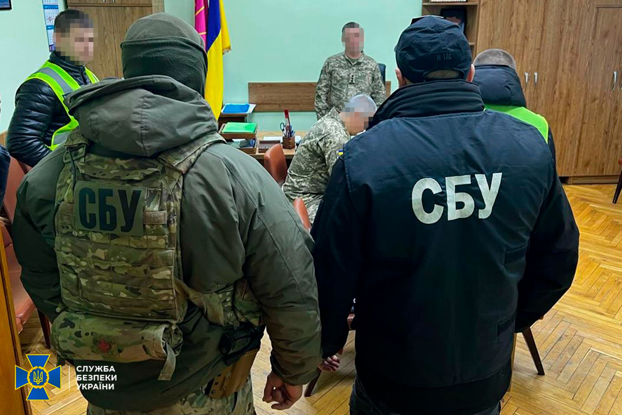 Новини Вінниці - фото з Посадовці установи Міноборони у Вінниці присвоїли 4,3 мільйона, виділених на забезпечення армії