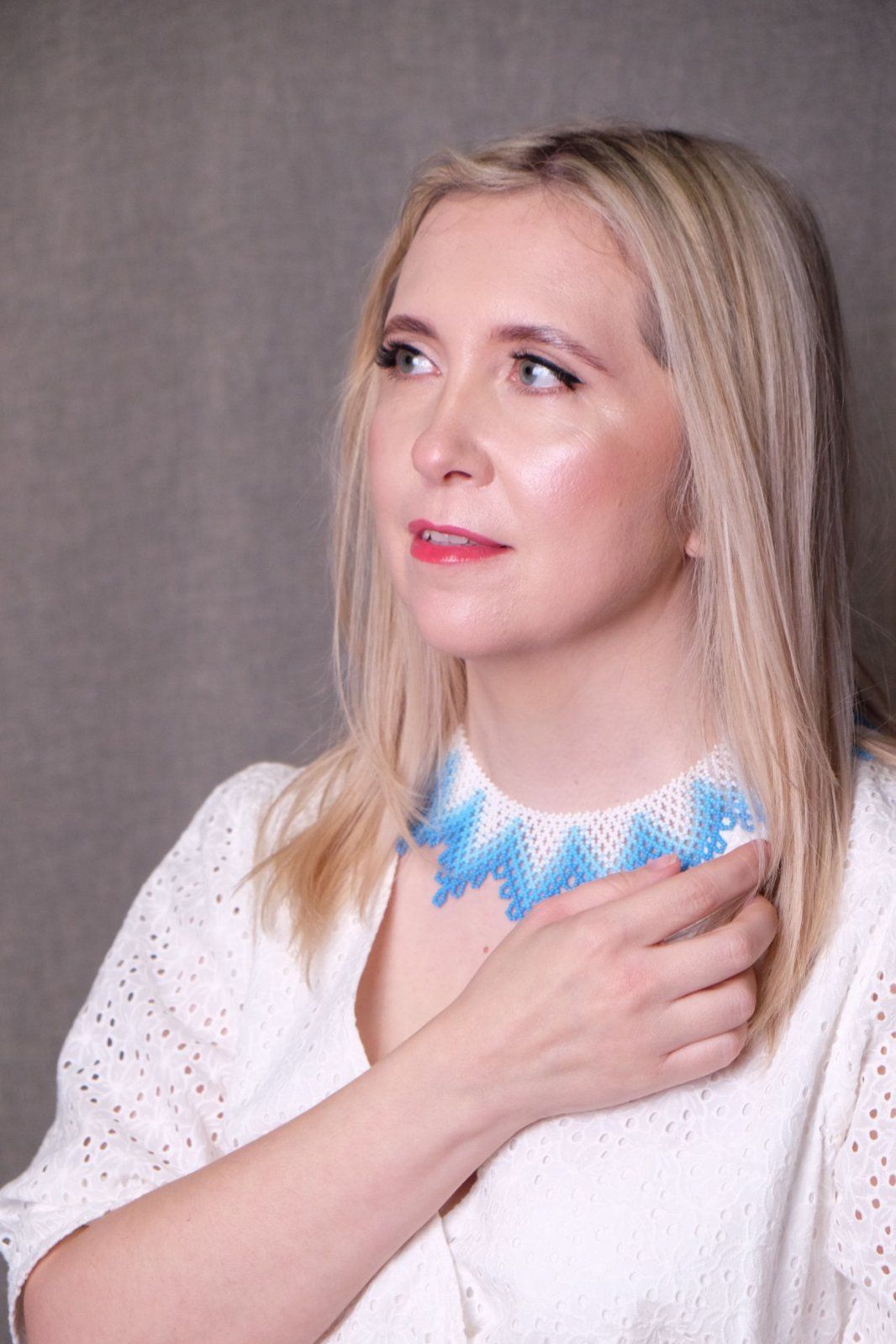 Новини Тернополя - фото з У сукнях і прикрасах ручної роботи: тернопільські волонтерки взяли участь у фотопроєкті