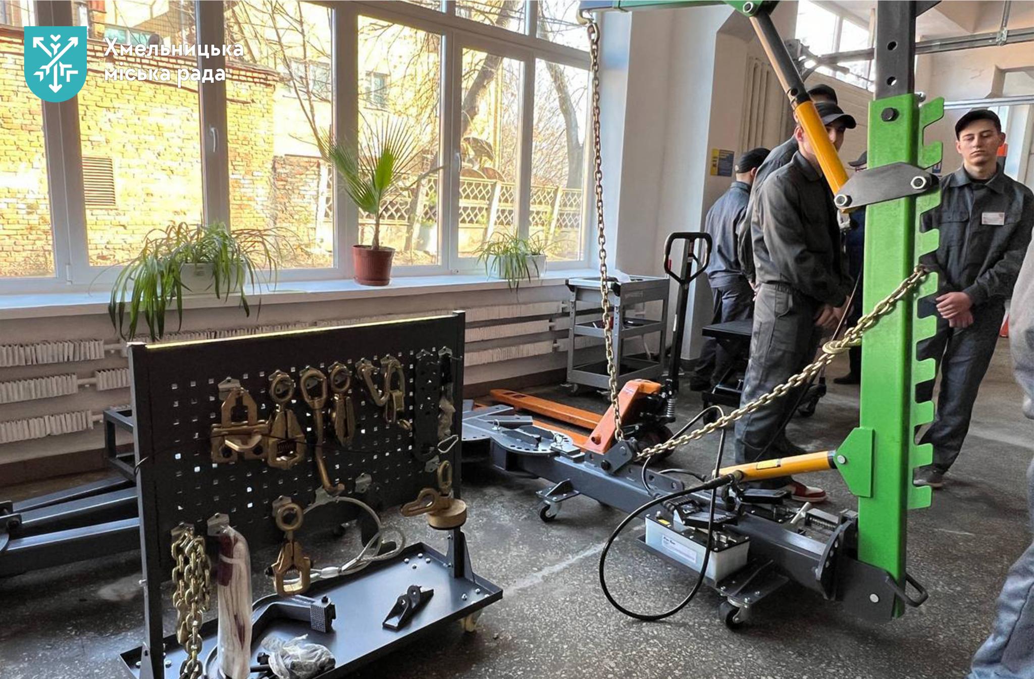 Новини Хмельницького - фото з У Хмельницькому відкрили навчальний центр професійно-технічної освіти