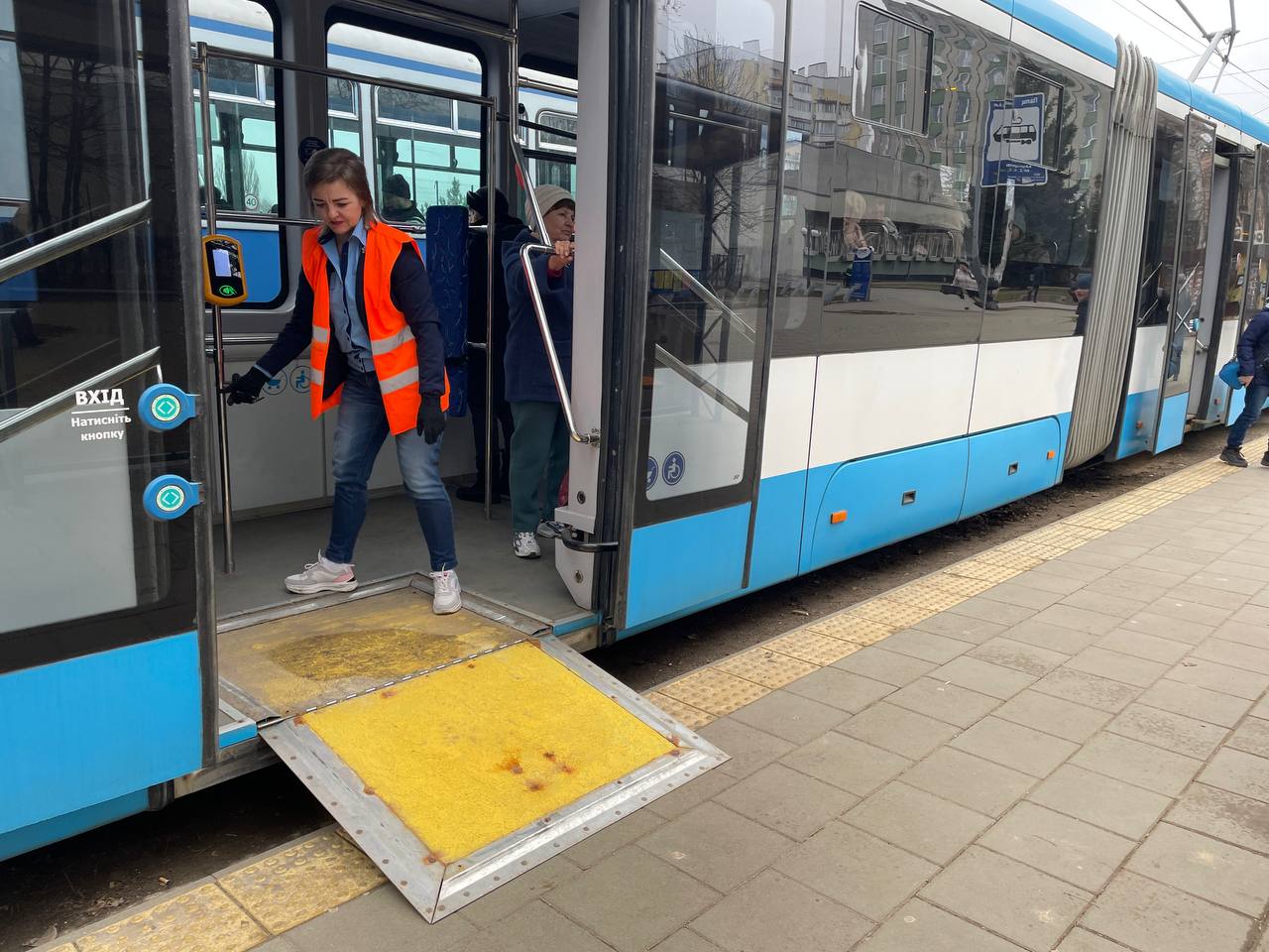 Новини Вінниці - фото з Відсьогодні на маршрутах Вінниці побільшає трамваїв «VinWay», зміниться і розклад руху