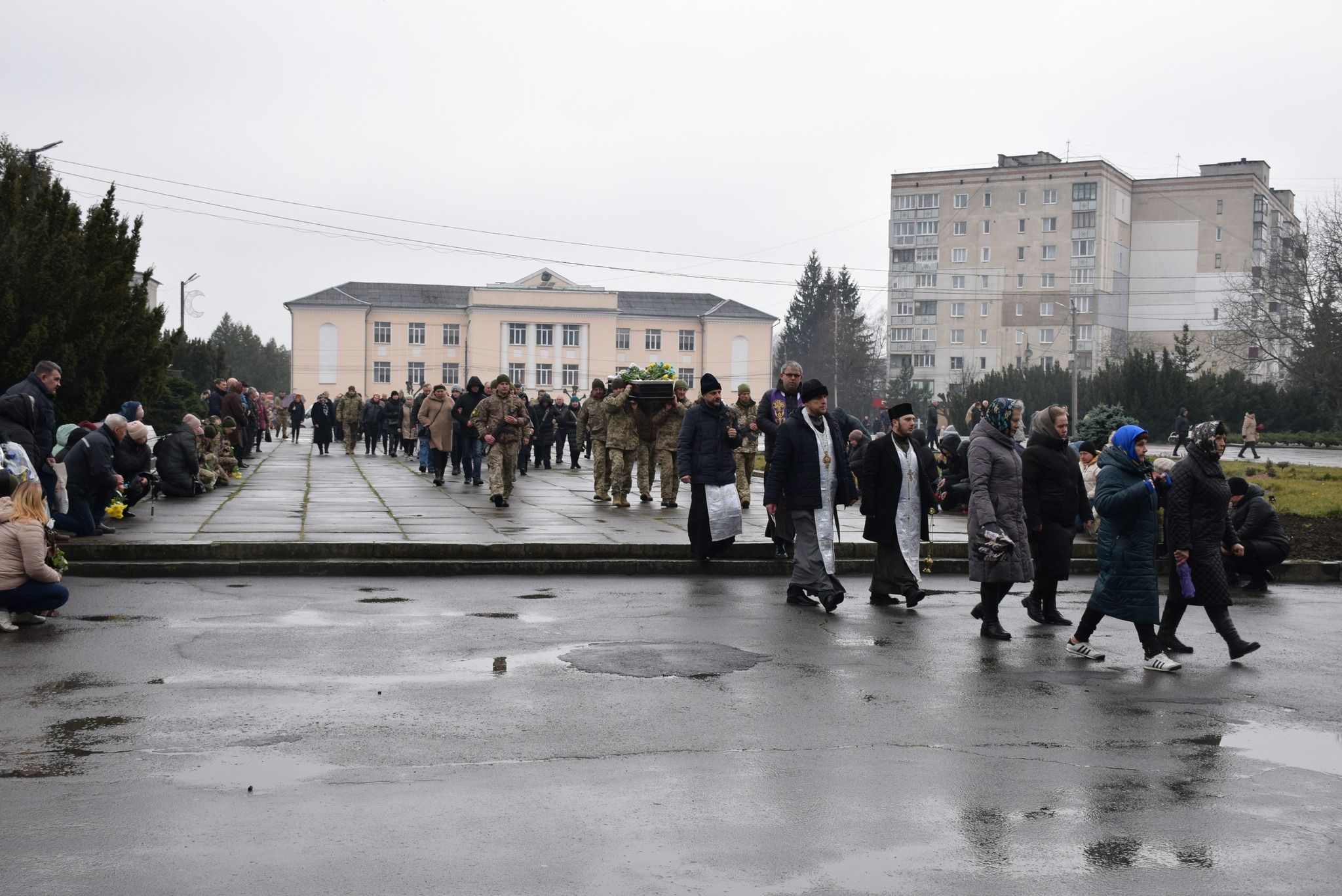Новини Хмельницького - фото з Загинув внаслідок удару «шахеда». Попрощались з кулеметником Андрієм Кравчуком
