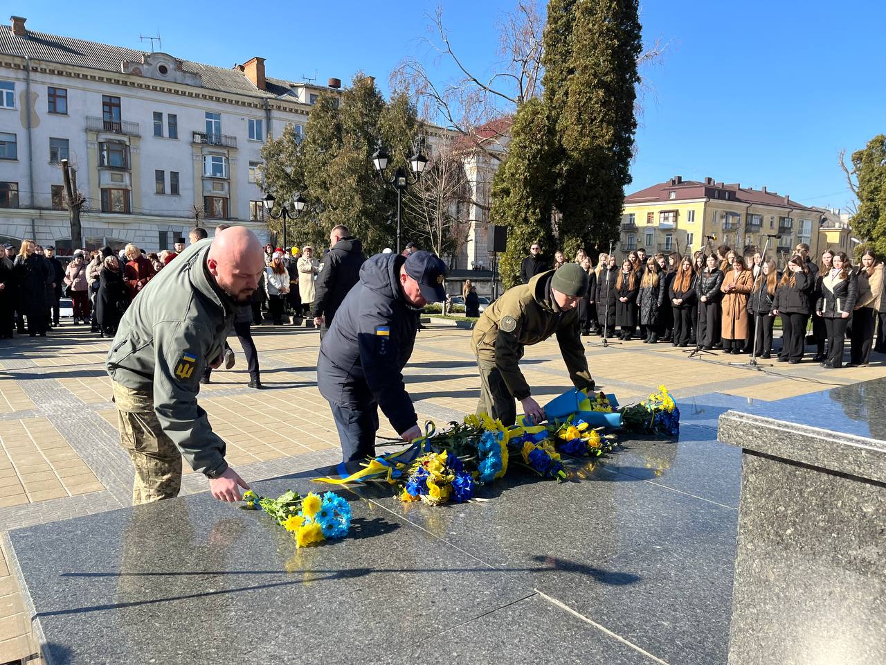 Новини Тернополя - фото з Кобзарю — 210! У Тернополі вшанували пам‘ять Тараса Шевченка