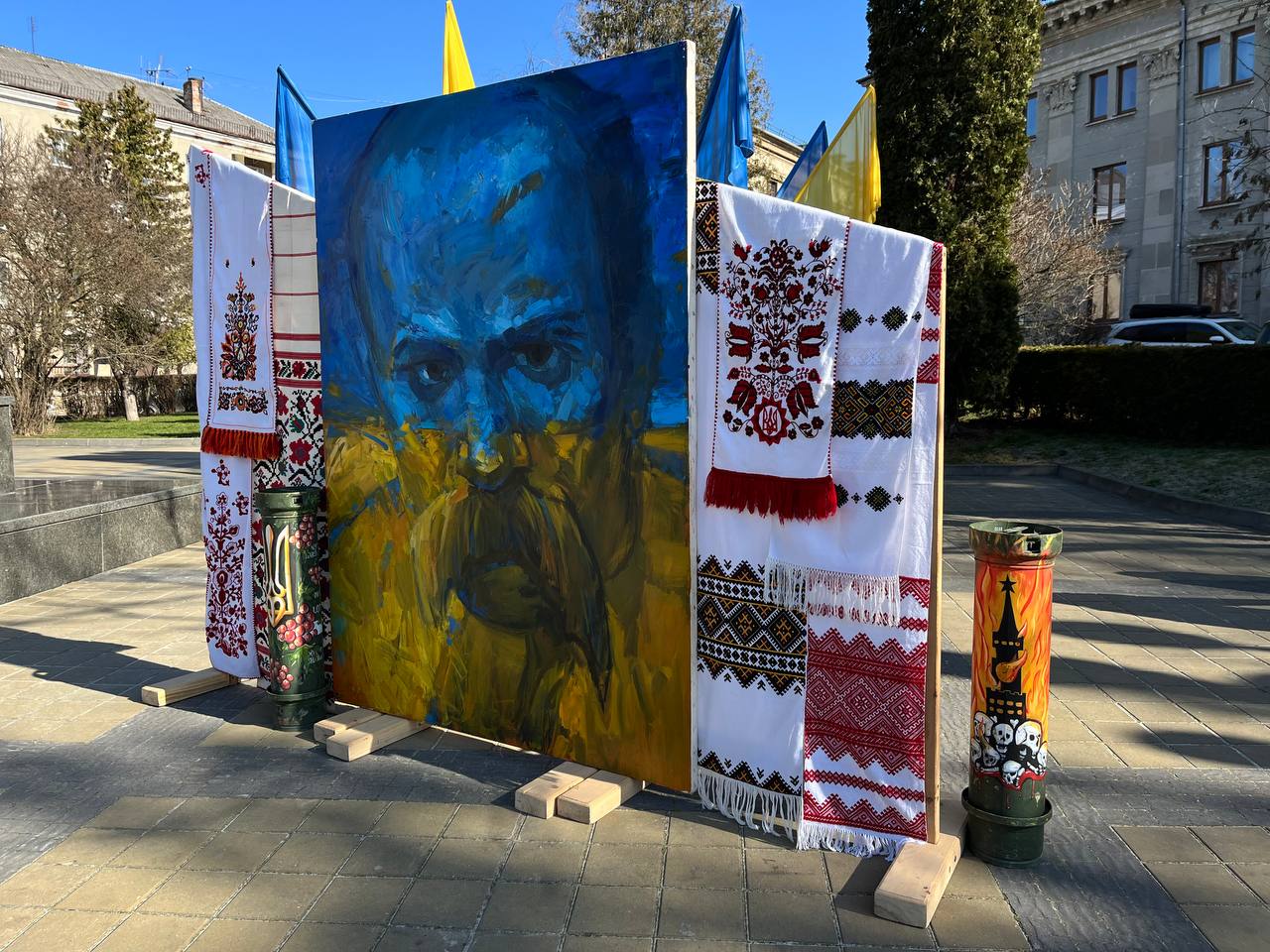 Новини Тернополя - фото з Кобзарю — 210! У Тернополі вшанували пам‘ять Тараса Шевченка