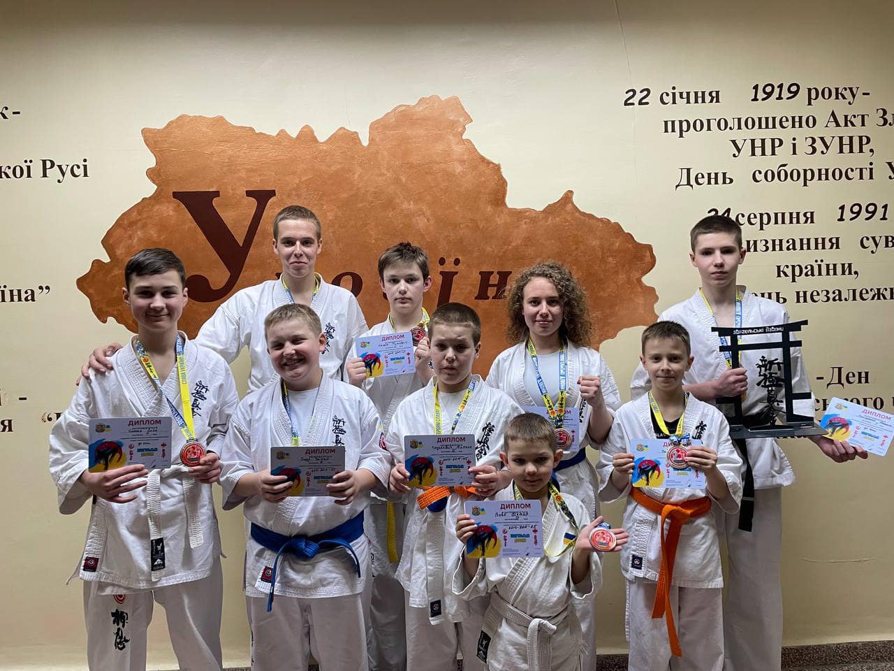 Новини Козятина - фото з Спортивний клуб «ТАКО» привезли в Козятин 14 медалей.