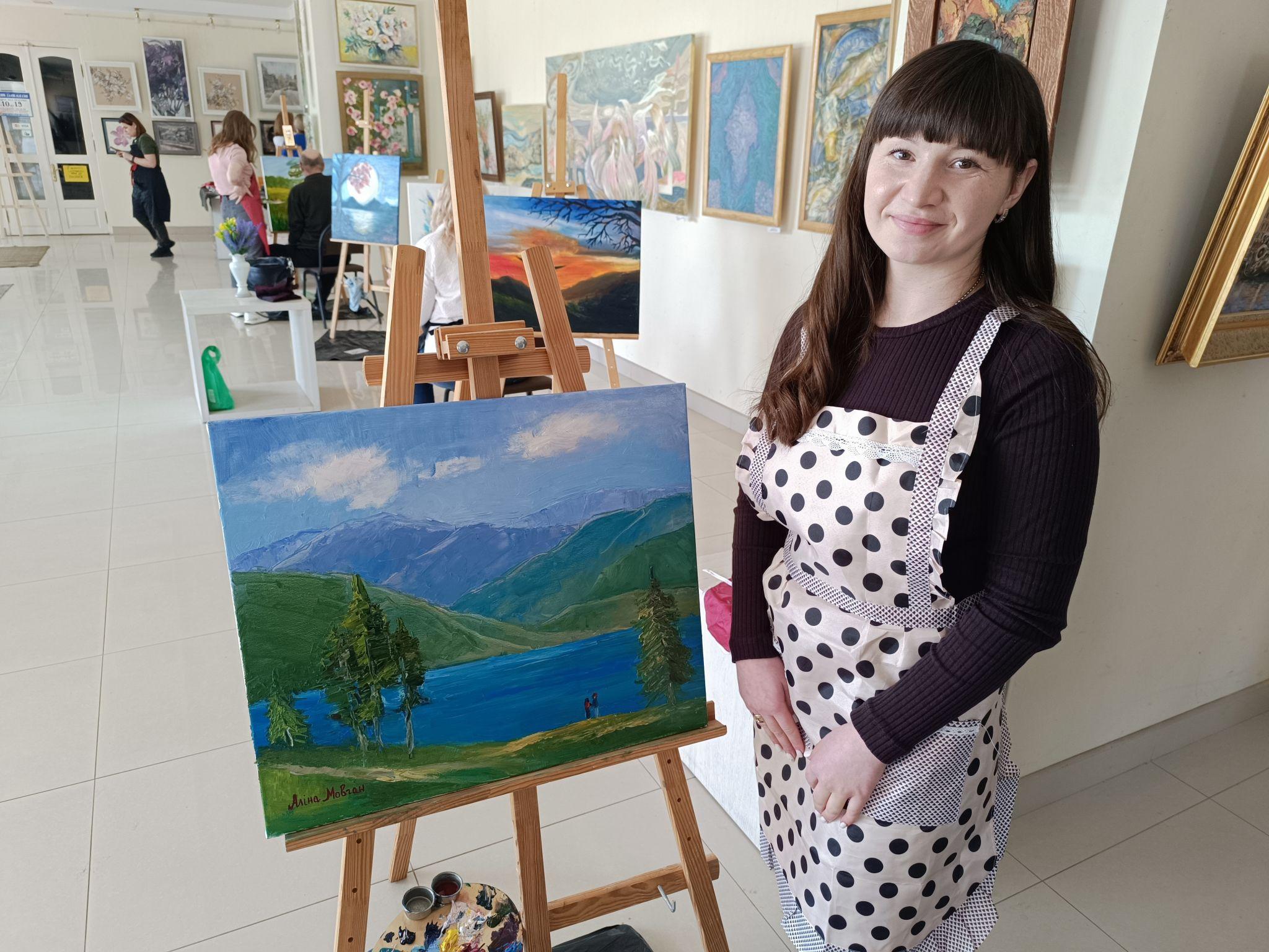 Новини Вінниці - фото з «Ми вчимося жити з болем». Дружини військових писали картини на згадку про своїх полеглих Героїв