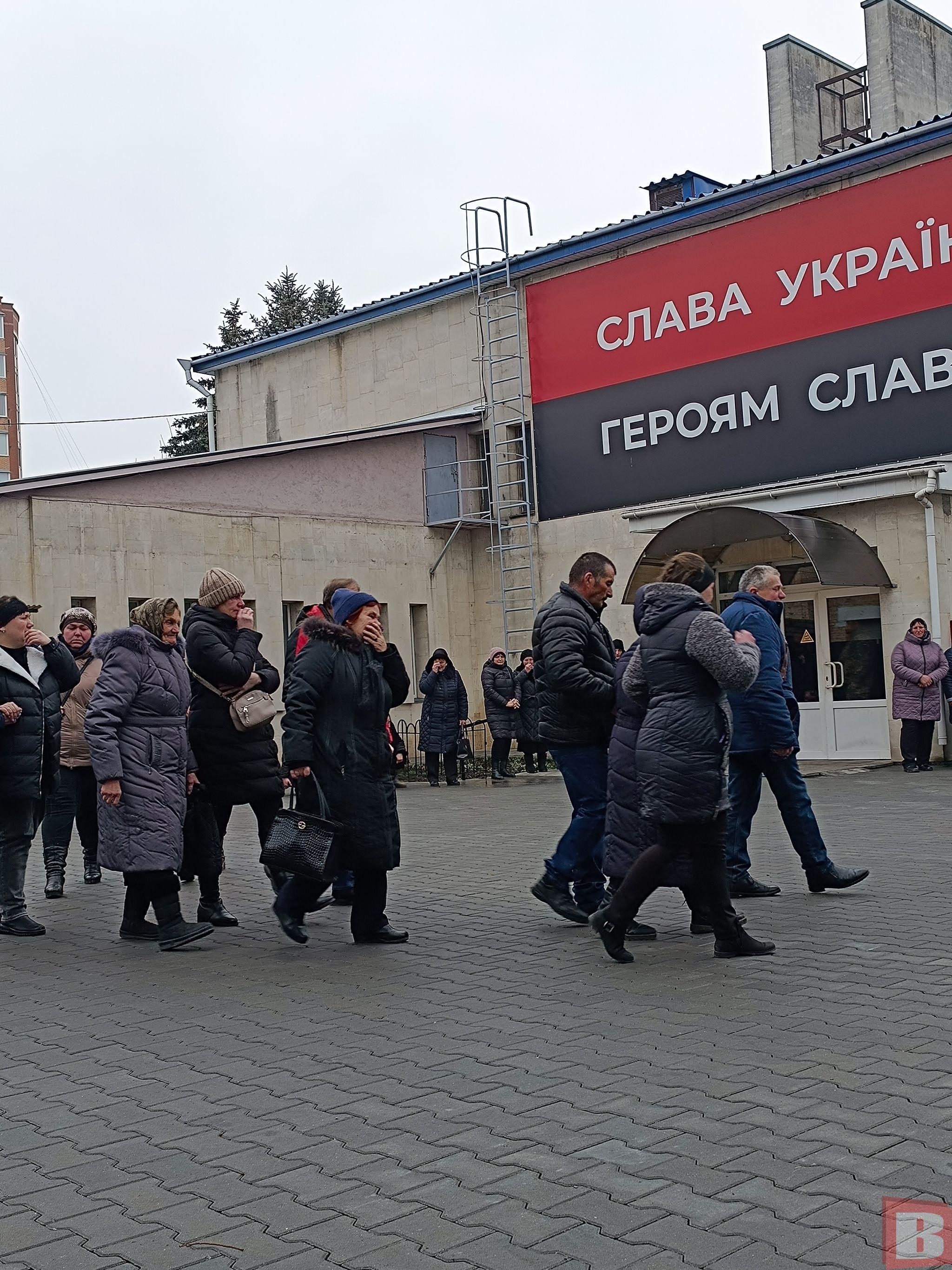 Новини Хмельницького - фото з У Хмельницькому попрощались із солдатом Володимиром Максимінчуком