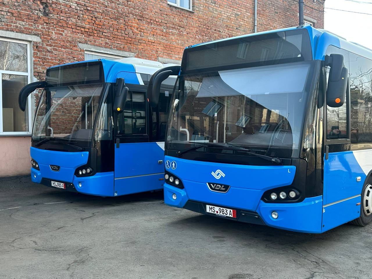 Новини Вінниці - фото з Вінниця отримала два автобуси VDL Citea від міста-партнера Мюнстера