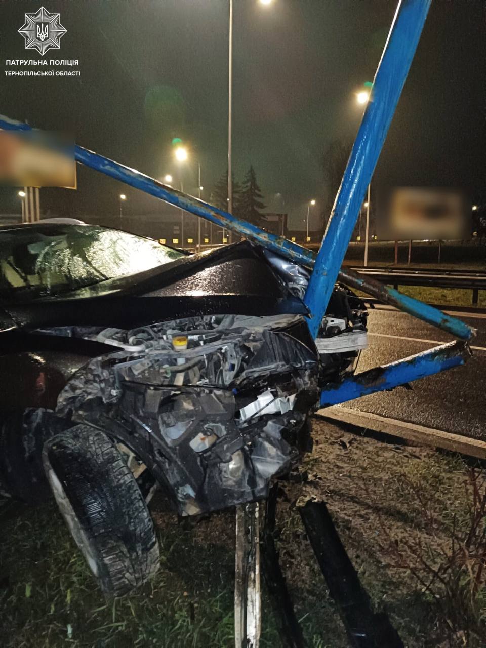 Новини Тернополя - фото з На Об’їзній у Тернополі трапилась ДТП, водій легковика був п'яним