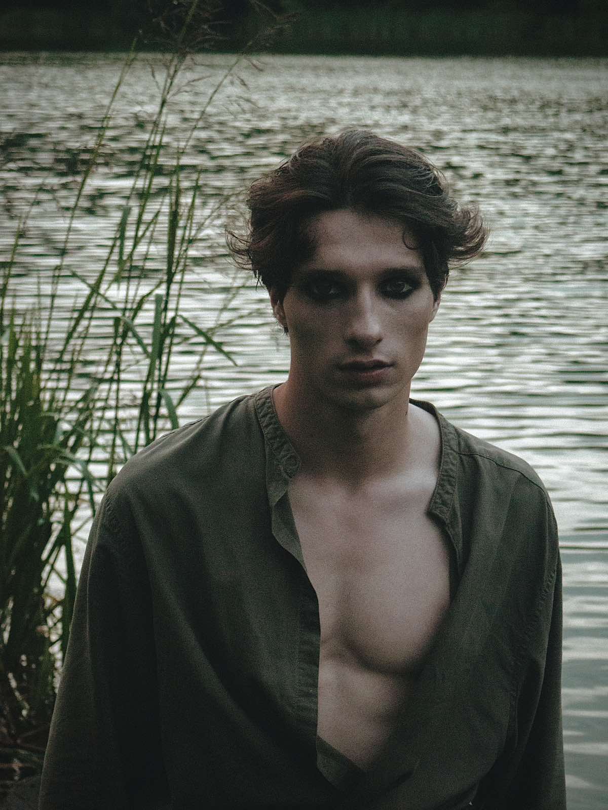 Новини Вінниці - фото з «Сцену любощів знімали у холодній воді». Актор з Вінниці — про фільм «Перелесник» і не тільки