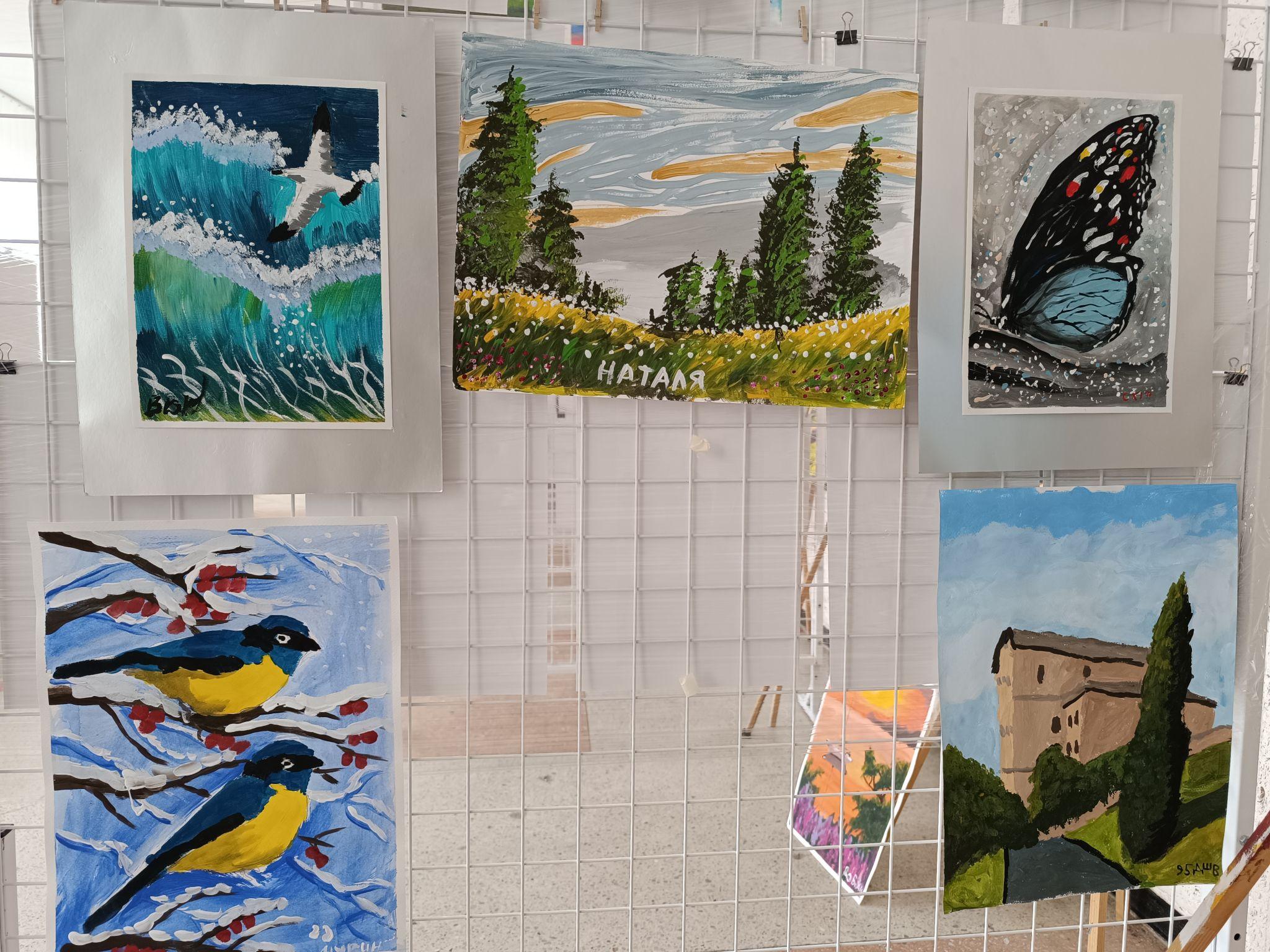 Новини Тернополя - фото з «За малюнками приховані біль і втрати»: військові під час реабілітації намалювали картини (ФОТО)