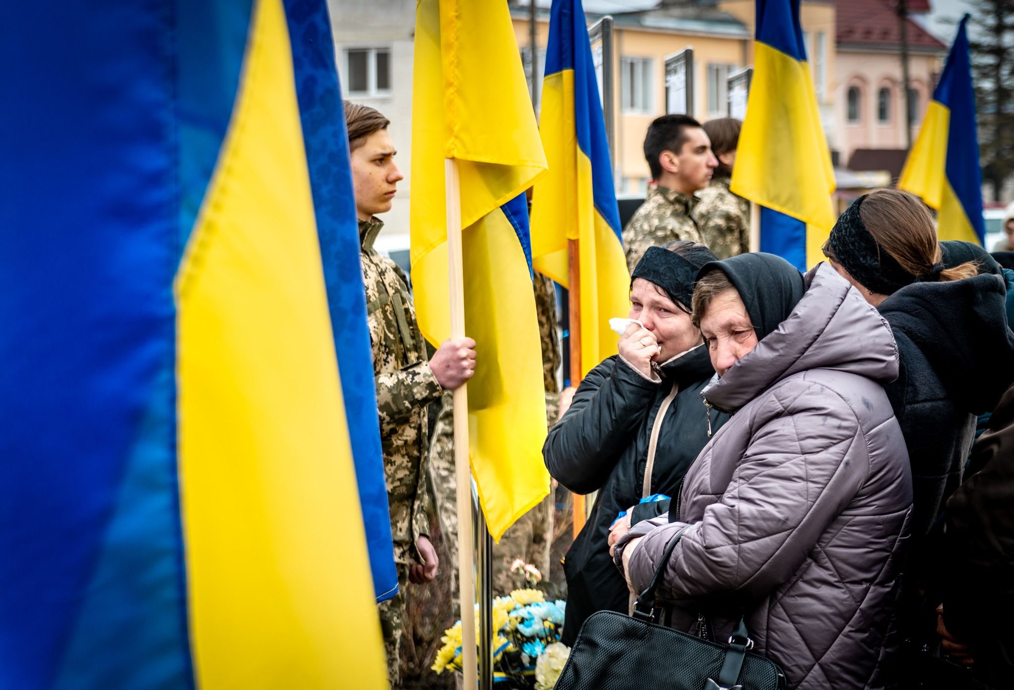 Новини Тернополя - фото з У Гусятині відкрили Алею Пам’яті Героїв