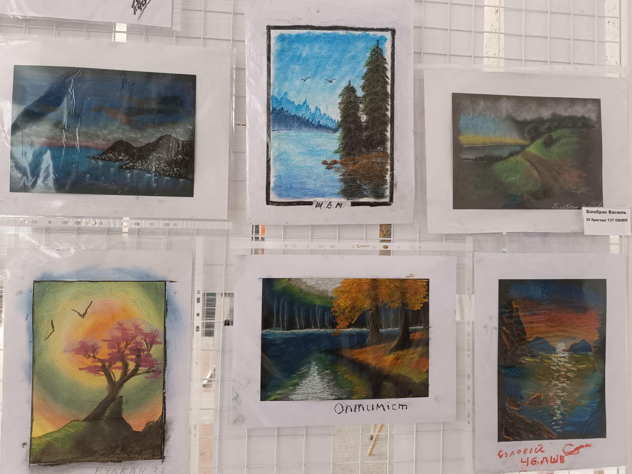 Новини Тернополя - фото з «За малюнками приховані біль і втрати»: військові під час реабілітації намалювали картини (ФОТО)