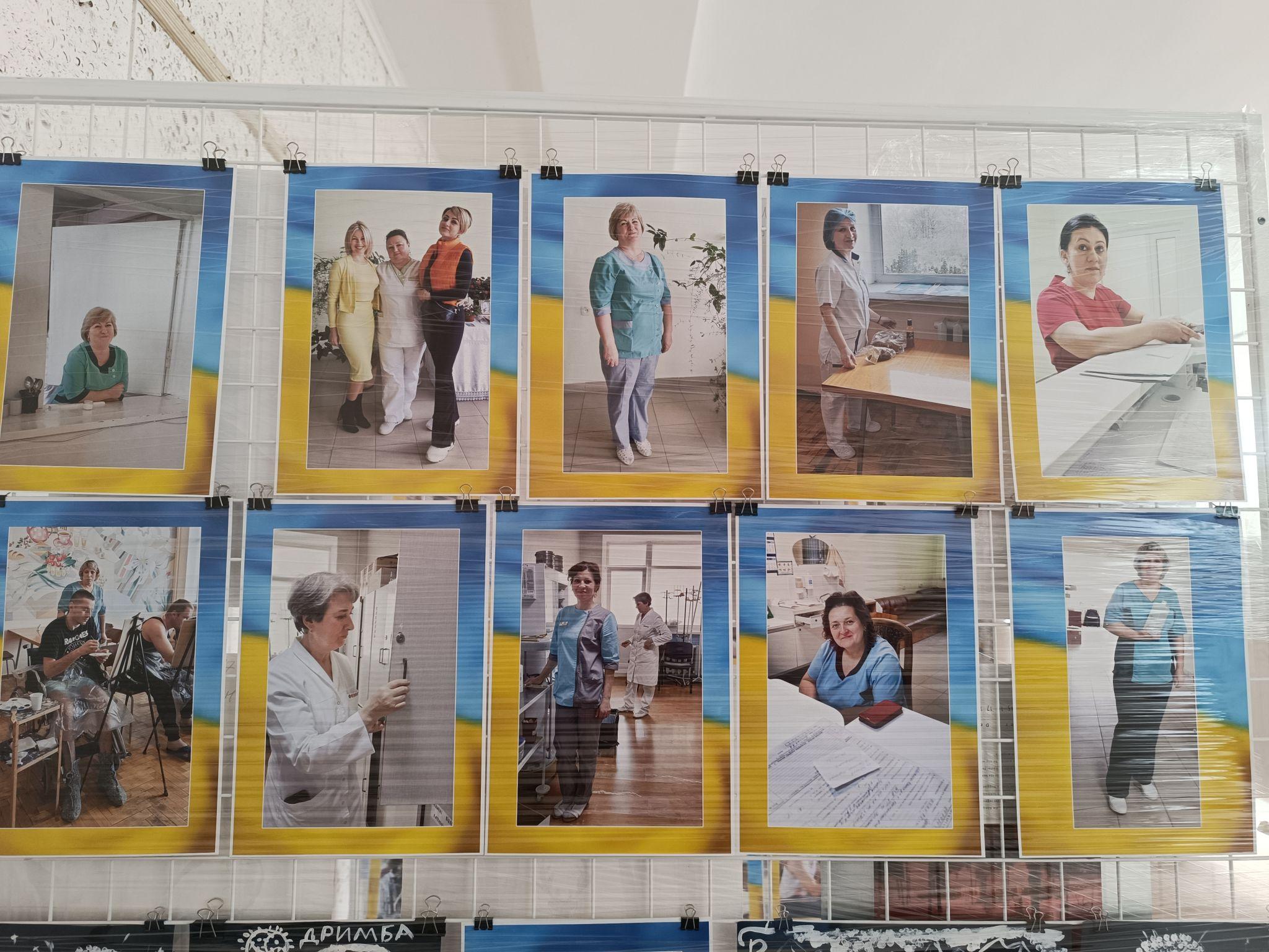 Новини Тернополя - фото з «За малюнками приховані біль і втрати»: військові під час реабілітації намалювали картини (ФОТО)